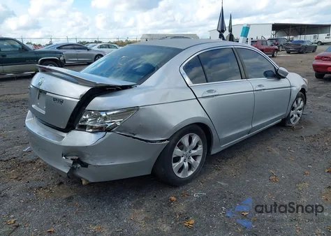 2010 Honda Accord 2.4 Lx z USA, uszkodzony, nr VIN 1HGCP2F37AA100180